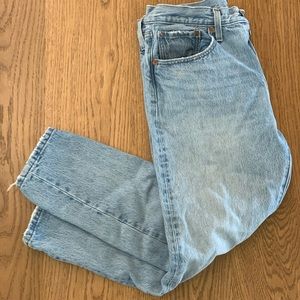 Levi’s - high waist, cropped, light wash jeans